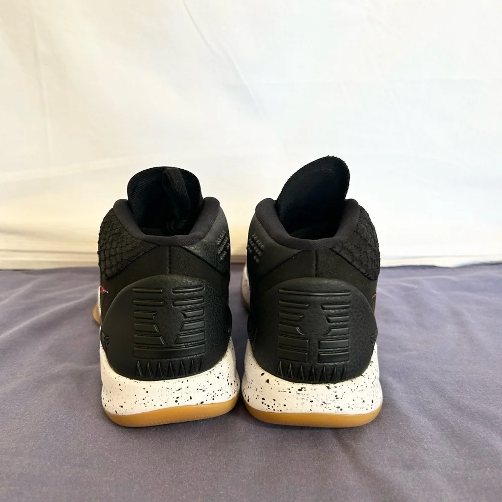 Nike Kobe A.D. Mid Black Gum size 8.5 BRAND NEW MEN’S BASKETBALL SHOES - Picture 6 of 9